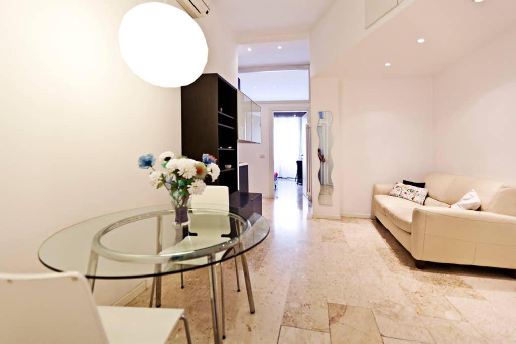 Appartamento Milan Downtown - The Flat Esterno foto